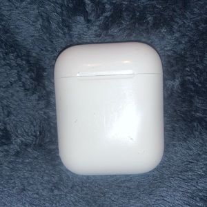 Apple AirPods 1st generation wired charging case
